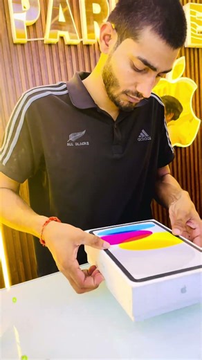 Apple iPad Unboxing & Fir Look New iPad Review – 2026? 🤔 • iPad Setup Guide for Beginners 📱✨