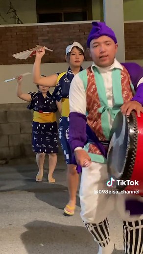 沖縄青年会とエイサー祭りの魅力