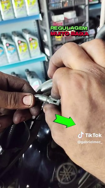 Aprendendo a Regular a Embreagem da Moto 😎