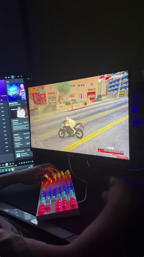 low sens 🖤 @firstacademyofc #fy #fivem #firstrp #setup