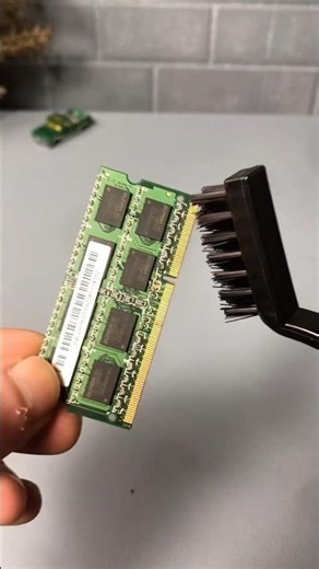 Make Your RAM Like New: Simple Cleaning Hack #PCRepair #RAM #lifehacks