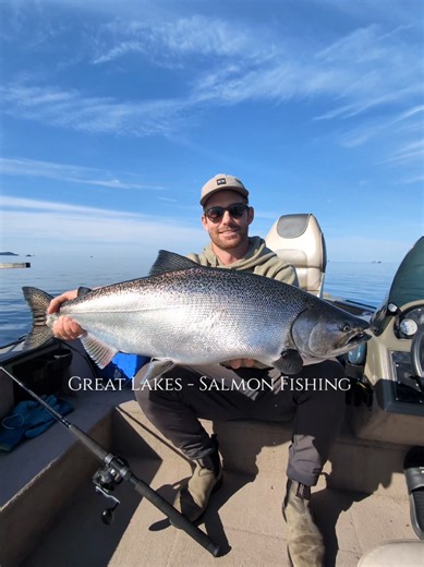 One of the best fishing experiences Lake Superior has to offer. #greatlakes #fishtok #fishinglife #salmon #lakesuperior