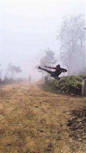 2K views · 39 reactions | 勞high jump Flying Side Kick例 Guide . . . . . . . . . . . . #Silat #kickboxingtraining #kickboxing #PowerKick #martialartslife Fitness Training Shorts short shortshorts tutorial reels trendingreels tréning gymgirls gymgirl woman selfdéfense workout muaythai muaythailifestyle muaythaiboxing muaythaifight action fighter fighters viralreels | Karan Chauhan | Facebook