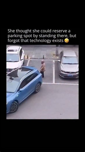 Learning with Gen Z on Instagram: "Follow us @learningwithgenz for more! 💛 Self driving car technology, also known as autonomous driving, uses a combination of cameras, radar, lidar, GPS, and artificial intelligence to help vehicles understand their surroundings and make driving decisions without constant human input. These systems are trained on massive amounts of real world and simulated driving data, allowing the car to recognize lane markings, traffic lights, pedestrians, cyclists, road sig