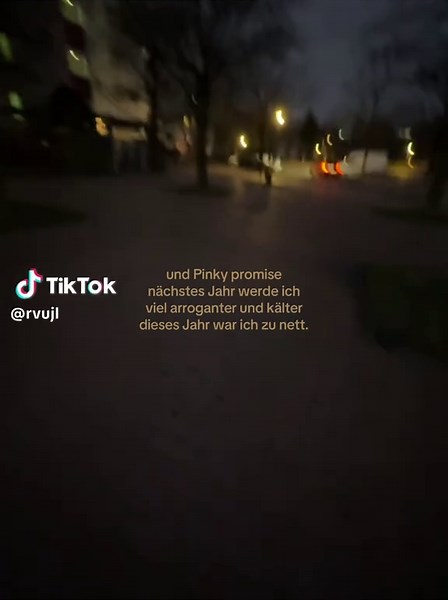 Pinky Promise: Kälter und Arroganter im nächsten Jahr