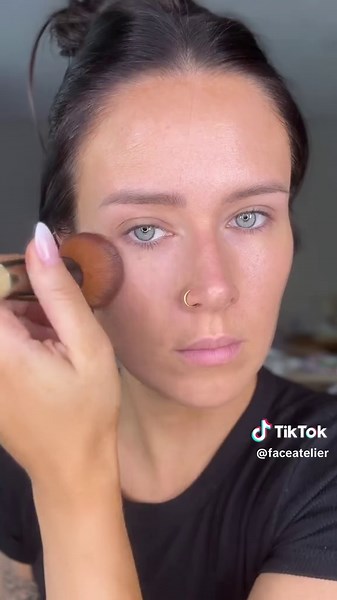 Was she right… ? Using Face Atelier’s ⭐️yellow⭐️ adjuster #undertone #colortheory #faketanroutine #foundationadjuster #homersimpson