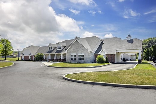 Assisted Living in Findlay Ohio| Senior Living