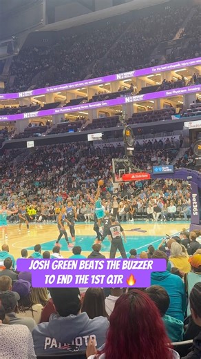 Josh green beats the buzzer to end the 1st quarter #nba #charlottehornets