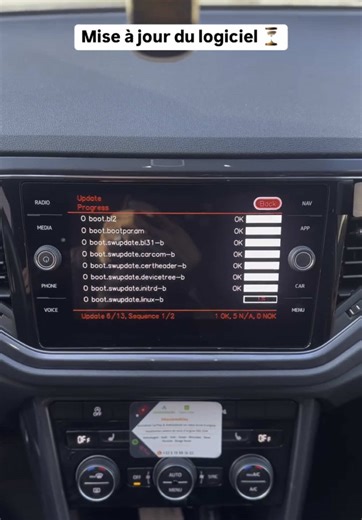 Activate CarPlay & Android Auto in VW T-Roc 2025