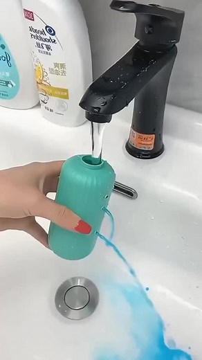 Innovative Portable Toilet: Convenient and Compact Design