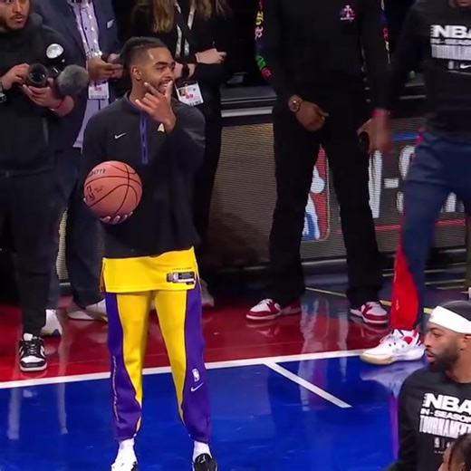 🗣️ D’Angelo Russell & CJ McCollum were on the mic Thursday night during the NBA In-Season Tournament Semis! 🔥 Pacers/Lakers CHAMPIONSHIP is TONIGHT at 8:30pm/et on ABC & ESPN2 | NBA