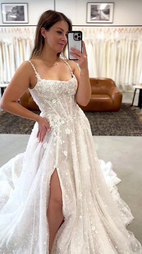 Basque waist for days 🤭🔥 #martinaliana #bridalgowns2025 #bridalfashion #bridetok #bridalboutique #fresnoweddingdresses #fresnobridalshop #weddingdresses #basquewaistcorsetgown #ivorybridalclovis