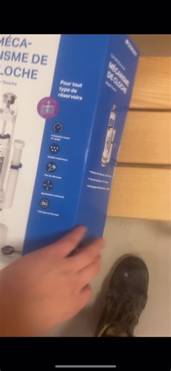 Remplacement mécanisme d eau pour toilette #plomberie #sanitaire #geberit