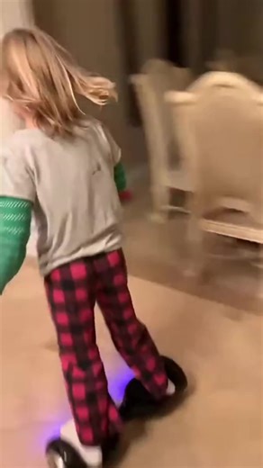Hoverboard fail🤣#funny #fail #hoverboard #tiktok #funnyvideos
