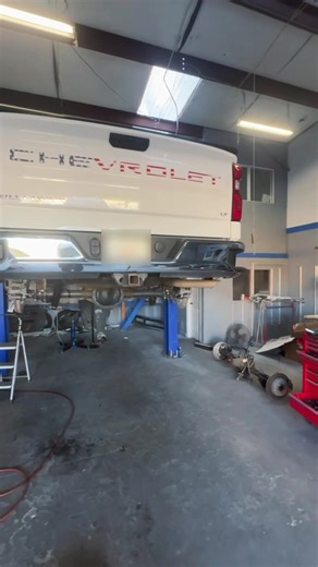 🌟 Starlight Automotive - Full Service Vehicle Maintenance & Car Repair Shop 🚗🔧 🚗🔧 Keep your car running smoothly with our expert automotive repair services! Book your appointment today and experience the difference. #automotive #mechanic #carcare #sarasota #autorepair