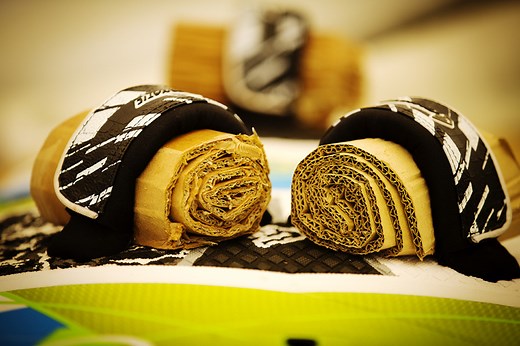 How to install the windsurfing footstraps