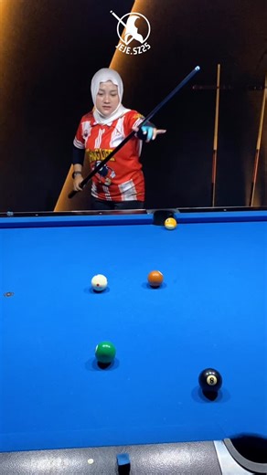JEJE.SZ on Instagram: "DILUAR PREDIKSI🎱🤣 📍 @vramabilliard mejanya magic mulu🎱"