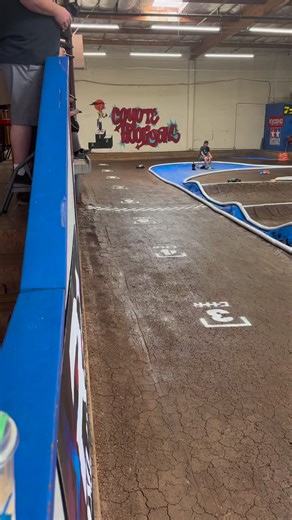 Check out a lap with Jeff Guest and his Reedy Powered T6.4! Jeff would go on to win the overall in 13.5 Truck using the all new 540-SP5 13.5T motor! He would also go on to with the 40 13.5 buggy class as well. Congratulations on a great weekend!More Details 👉🏼 www.ReedyPower.com | Reedy Power