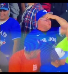 1.1M views · 273 reactions | Had he caught this Aaron Judge 61st record tie HR ball he would’ve immediately gotten $1million easily 臘‍♂️臘‍♂️. Now he’s getting dressed going back to work this morning | Robert Randolph | Facebook