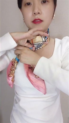 Scarf Outfit Ideas That Enhance Your Style #scarfstyle #styleguide #fashiontrends