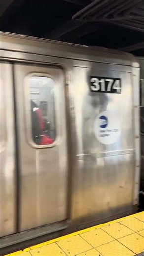 R179 (C) train at 14th street