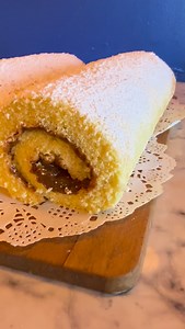 We offer Chilean cakes and desserts… Come visit us online or in person… https://chilenazo.net 818-887-0269 7238 Canoga Ave, Canoga Park, CA #cakes #chileanfood #lafoodie #sfvfoodie #sweets | Chilenazo Deli & Bakery