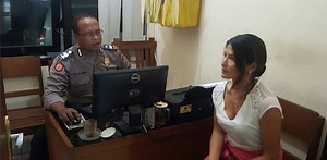 Indonesian celebrity Tamara Bleszynski opens up in Bali court about alleged stalker | Coconuts