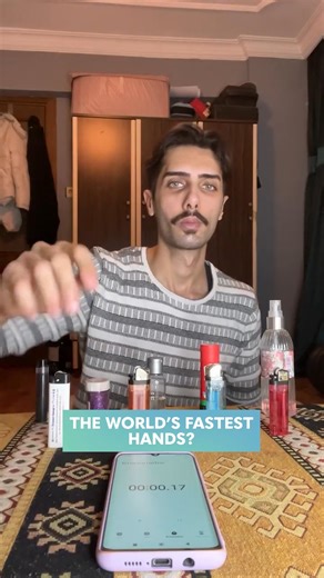 1.8M views · 498 reactions | world's fastest hands?! speedy skills @codemtcspeed | People Are Awesome | Facebook