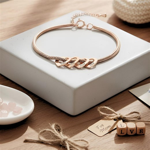 Mother Heart Charms Bracelet Engraved With Multiple Kids Names - Family Jewelry Gift for Christmas - Etsy Canada