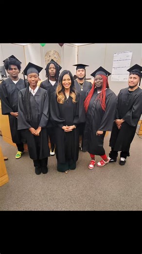 Green YARD (Young Adult Redirection and Diversion) Program Graduation - 6 months of hard work incorporating life skills training and community service. A total of 9 dismissed charges! Thank you to all partners, speakers and mentors with this program! @kingdavidreeves @curtisactionjackson #greenyardprogram #2ndchance #mentoring #purpose 💚 👩🏽‍⚖️ | Lisa Green