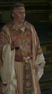 A role I have performed many times on stage, and recorded, I can’t wait to sing Radamès in “Aida” tonight again at the Wiener Staatsoper! I am joined by great colleagues, conducted by Nicola Luisotti Conductor in this Nicolas Joel production. 🎥: “Celeste Aida” from this past summer at Arena di Verona | Jonas Kaufmann