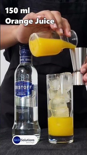 Simple Screwdriver Cocktail in 60 Seconds | Easy Vodka & OJ Mix