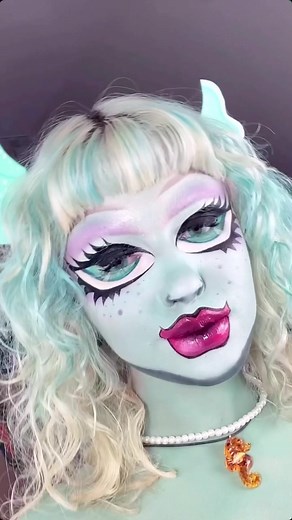 Laguna Blue Monster High Makeup Tutorial