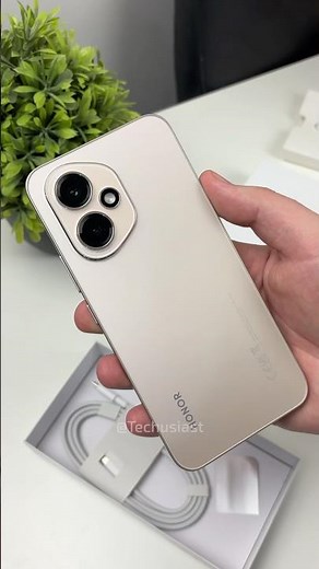 HONOR 400 Unboxing in Desert Gold