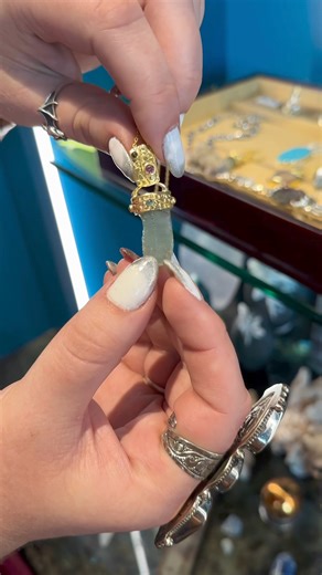 Robin & Haven here to bring you a LIVE Gem Show sneak peek!👀✨ Anything catch your eye???💎 Join us tomorrow, July 2nd at 3pm PT for gemstones, jewelry, giveaways & an overall great time!🤍 We hope to see you there!👉🏻 https://sg.rocks/3RybYRV | Sage Goddess