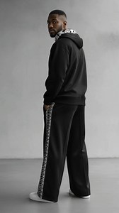 5.7K views | Minimal look Oversized comfort.Stop paying extra for winter basics. Get the clean warm essentials affordably. | Prague Pk | Facebook