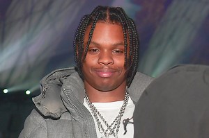 42 Dugg Flexes in Music Video for "Big 4's"