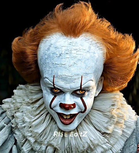 A clown follows him | It #edit #shorts