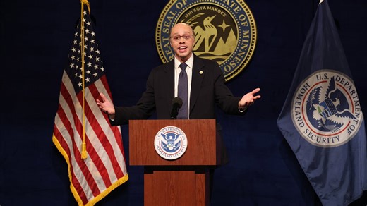 SNL targets ICE with Tom Homan parody sketch of meeting with agents in Minneapolis