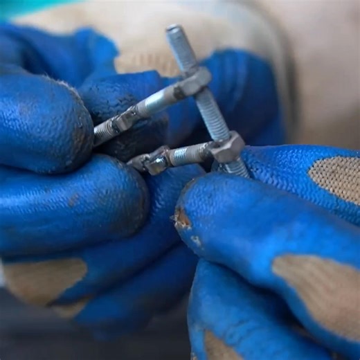 I make 4-stroke Engine from a Fridge Compressor(1080P_60FPS) #RelayWiring #freeenergy #MechanicTips #CarsTools #automotiveengineering #ElectricalSystems #VehicleDiagnostics #carmaintenance #DIYAuto #freeeneergy #transformers | Fun Unlimited