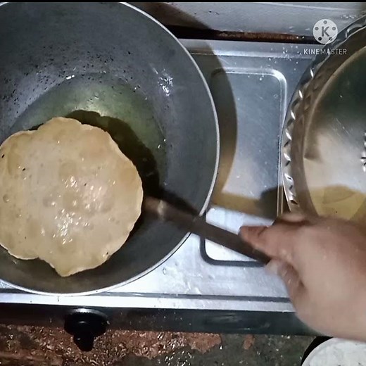 লুচি রেসিপি - ফুলকো লুচি রেসিপি - লুচি তৈরির রেসিপি - luchi recipe bengali - luchi recipe bangla