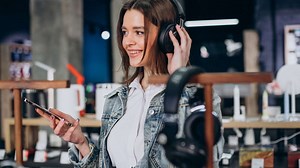 Services that offer free streaming subscriptions