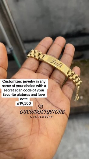 Product details 👇 19,500 (more than 2 pictures and text scan code) Material: stainless steel (non tarnish) Production duration: 2-3 working days Payment validates order To order send us a d.m or click the link in our bio Location: lagos delivery nationwide✅✅ #customizedjewelryinlagos #customizedjewellery #customizedjewelry #engravedjewelry #gift #giftideas #ogevarietystore #ovsblings #customenecklace #personalizedgifts #personalizedjewelry