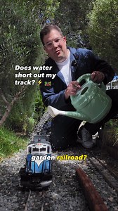 Does Water Short Out Garden Railroad Track? 🚂 🚿 ⚡️