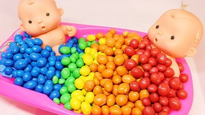 178K views · 2.4K reactions | Baby Doll Bath Time Learn Colors Big &...