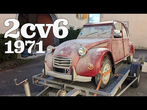 Sortie de grange : une Citroën 2CV 6 de 1971 immobilisée depuis 34 ans (28 000 km d'origine) !
