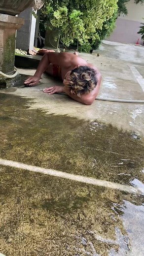 Cleaning Concrete Surfaces: A Step-by-Step Guide