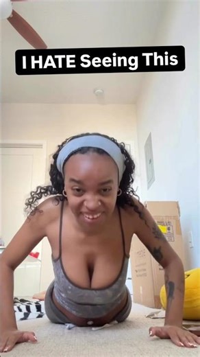 Does Your Push Ups Look Like THIS…👀