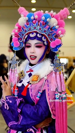 The Divine Damsel of Devastation #genshinimpactcosplay #genshinimpact #genshin #yunjin #pekingopera #divinedamselofdevastation #神女劈觀 #神女劈观 #云堇