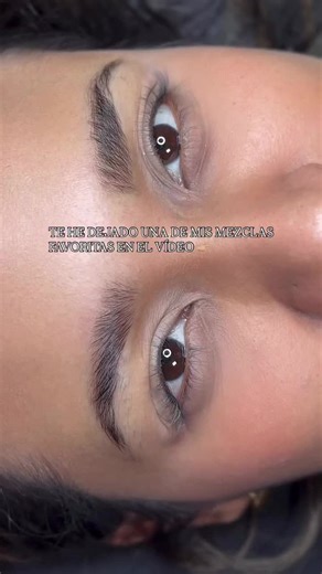 Te dejo mi mezcla de pigmentos favoritos en el vídeo 👆🏼 -Micropigmentacion ombre powder brows 🔥 -Sígueme para más contenido como este 🫰🏼 #micropigmentaciondecejas #parati #cejas #brows #ombrebrows